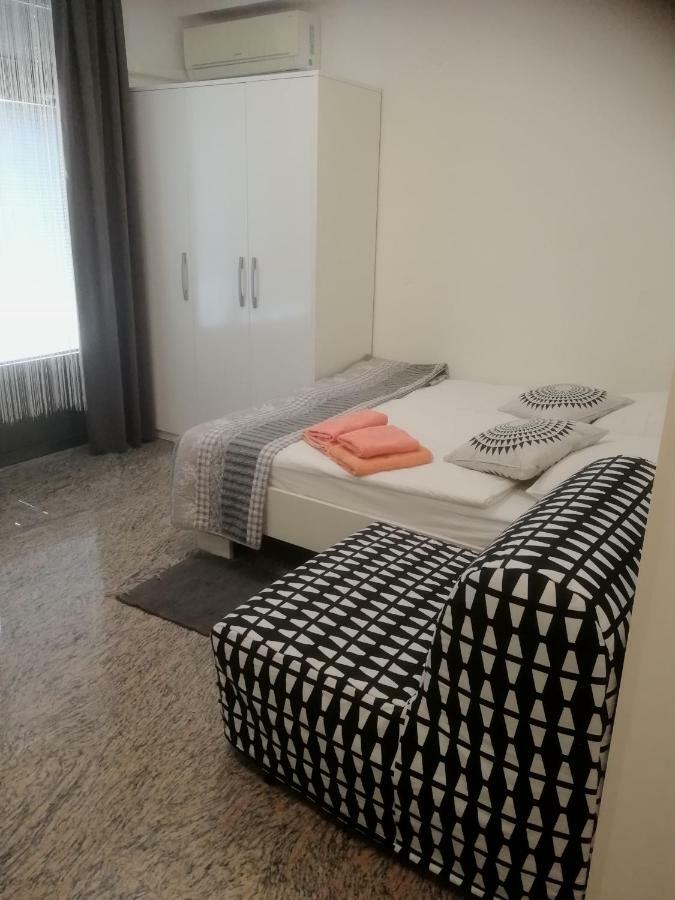 Apartma Rok Ankaran Exterior photo